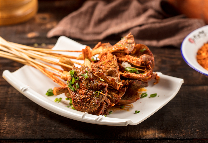 如何才能經(jīng)營好一家串串香店?