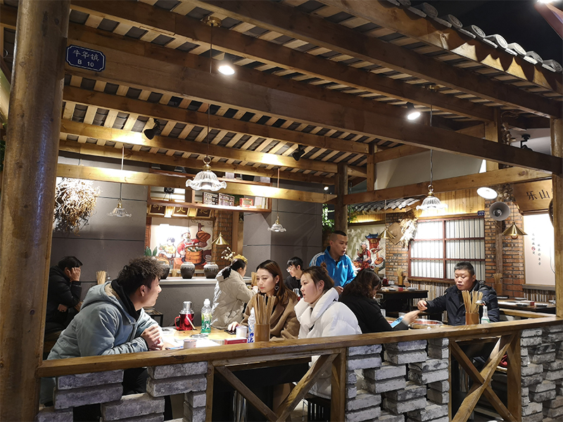 ?哪些因素會影響大家的串串香加盟店的成功呢